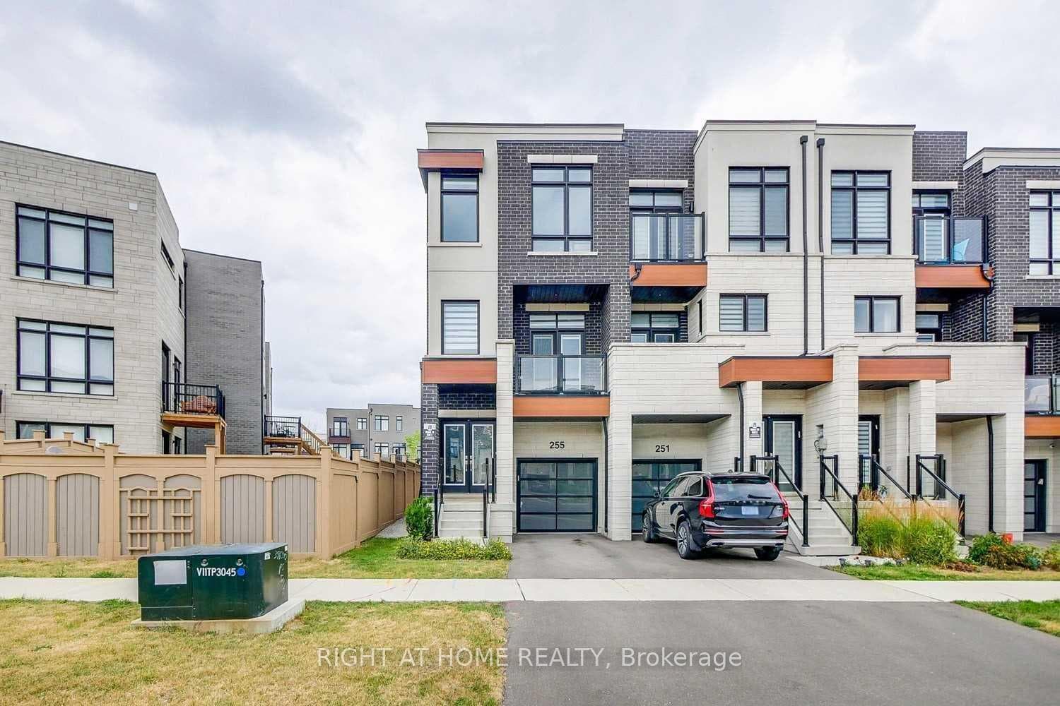 255 Thomas Cook Avenue