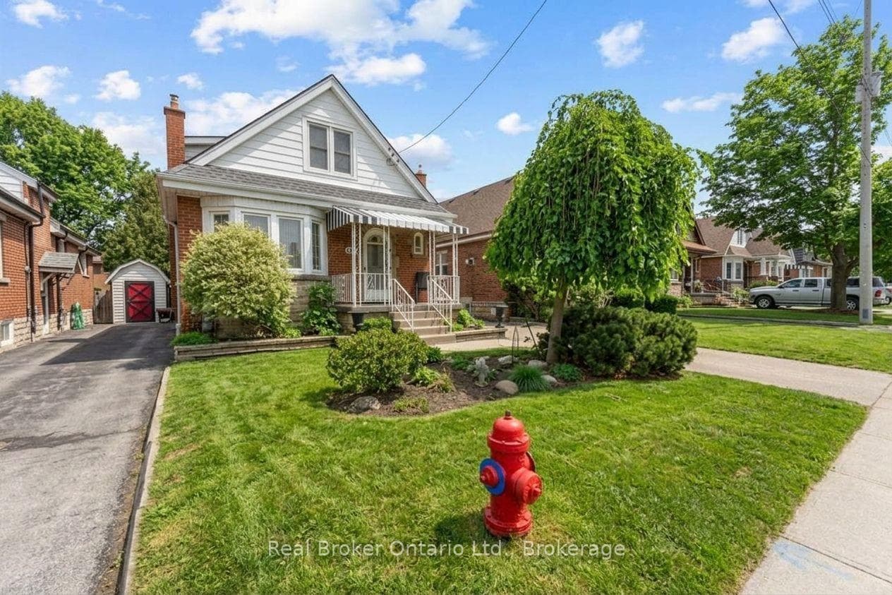 193 Huxley Avenue