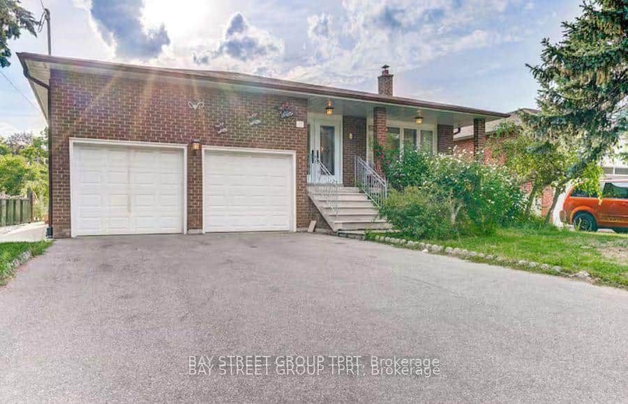 8 Kersey Crescent