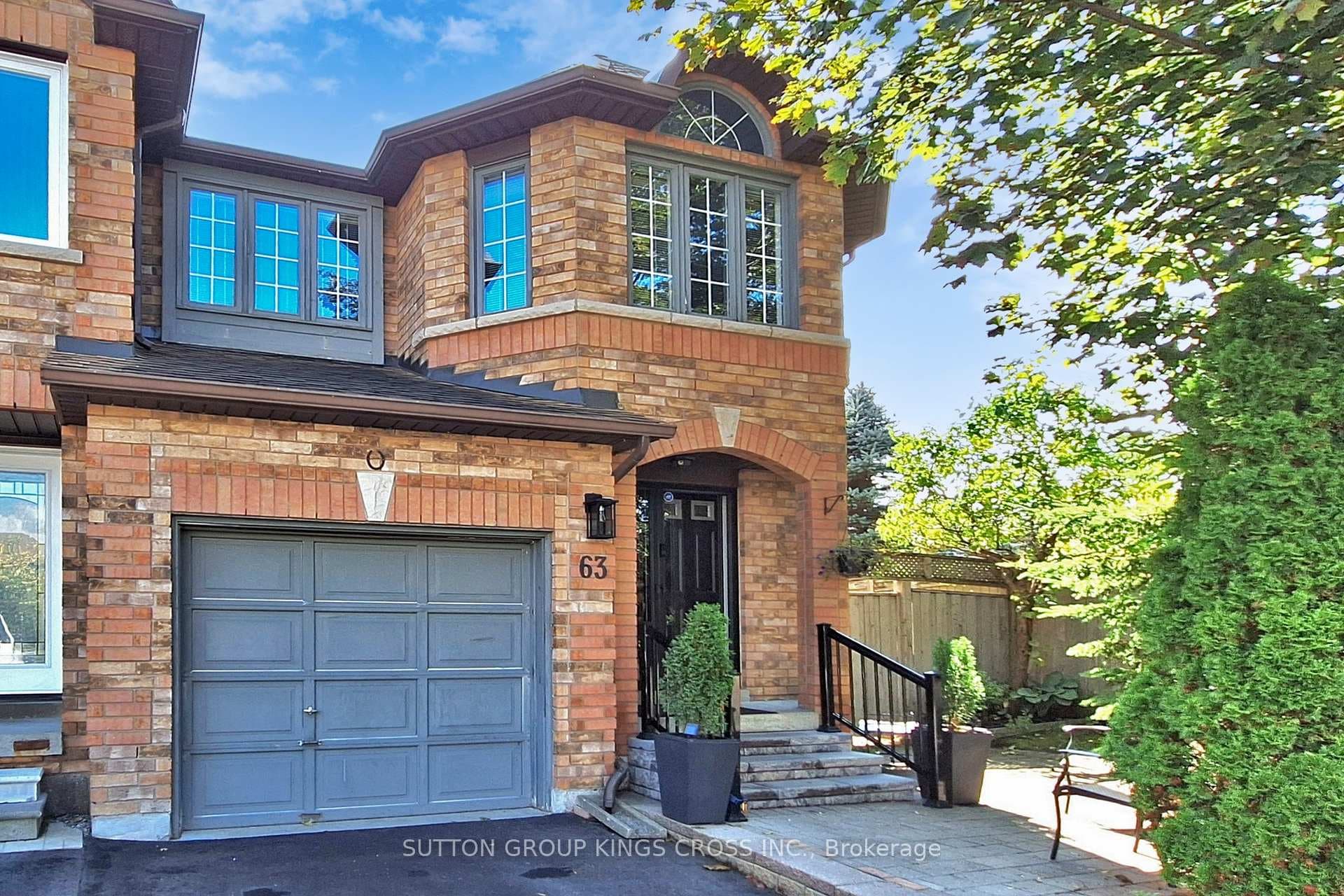 63 Mistleflower Court