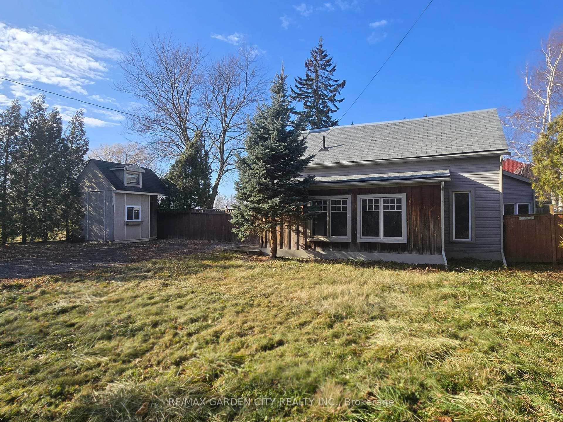 126 Mountain Road