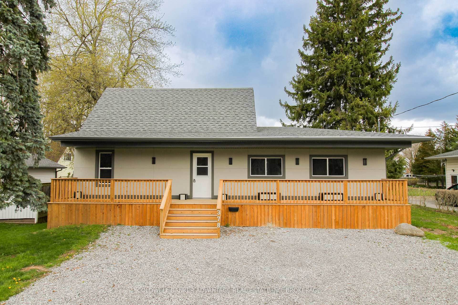 378 Thorold