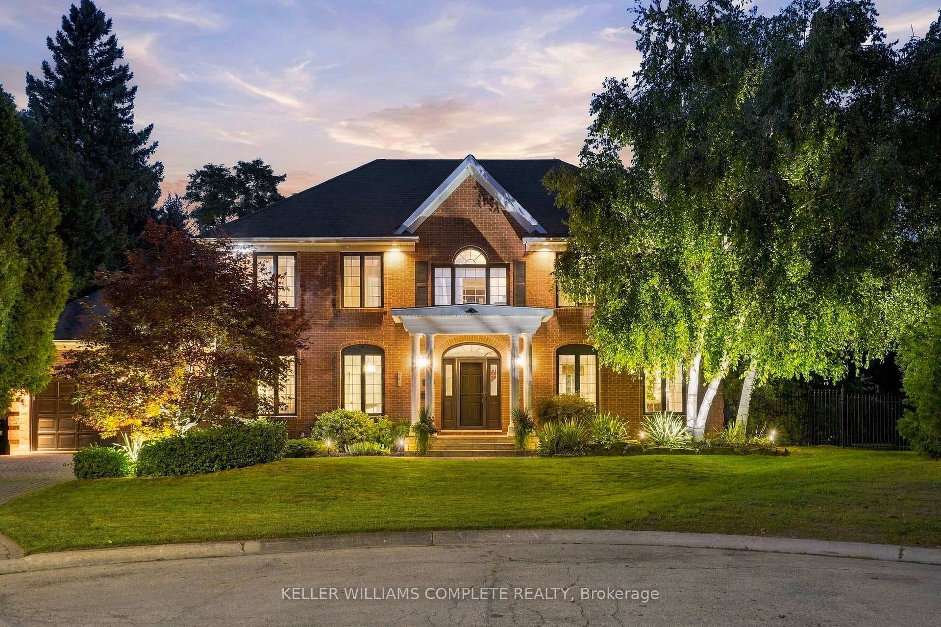 359 Sunnymeade Drive