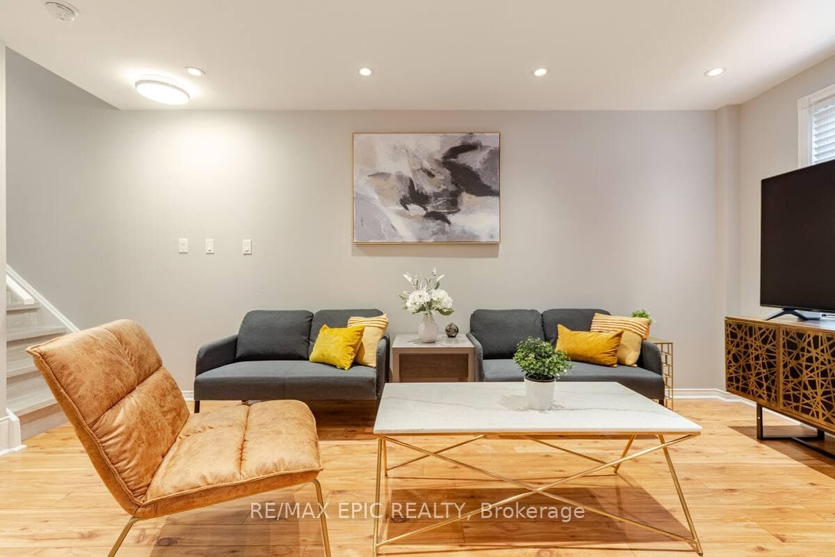 75 Weldrick Road Unit 732