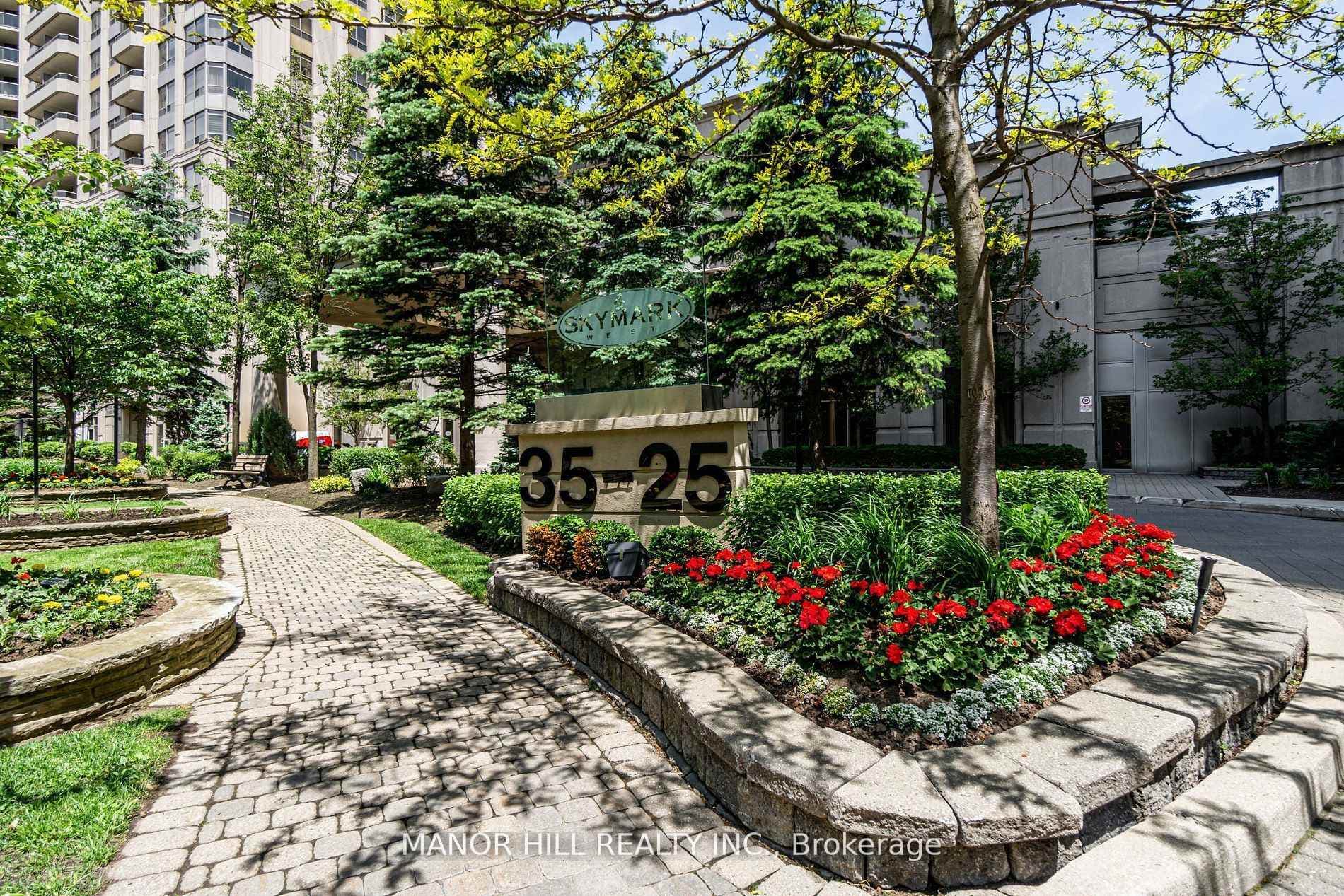 35 Kingsbridge Garden Circle Unit 402
