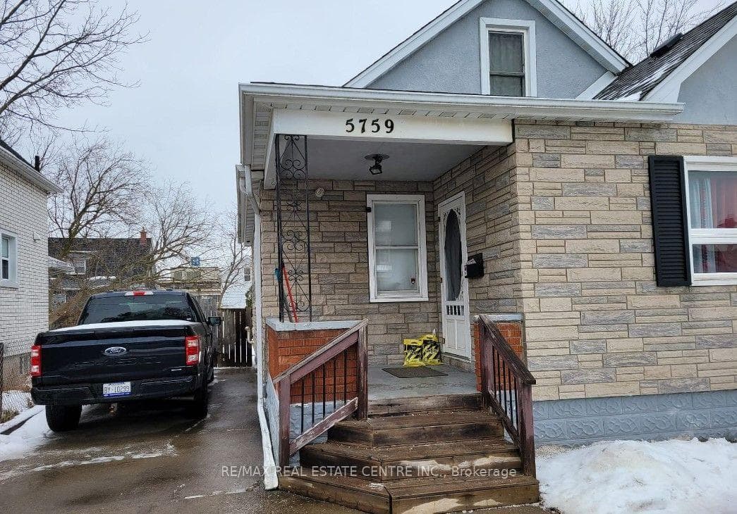 5759 Emery Street Unit Upper