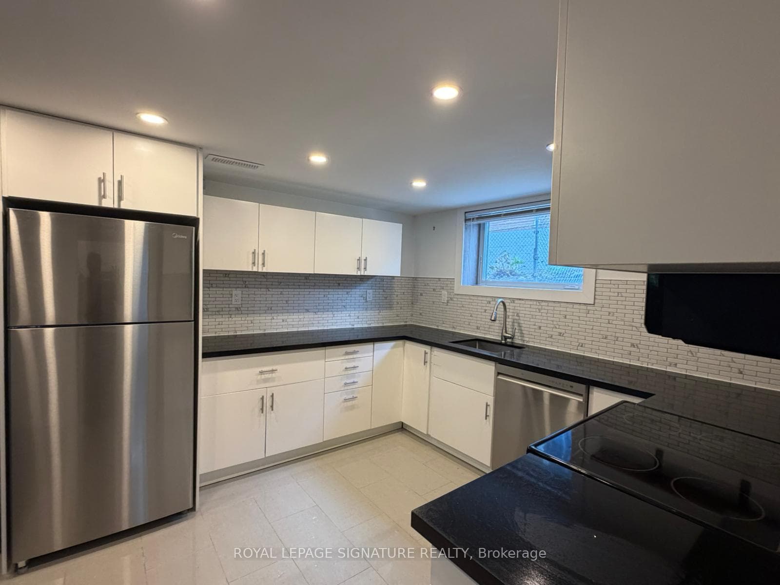 9 Fieldway Drive