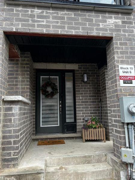 585 Colborne Street Unit 1006