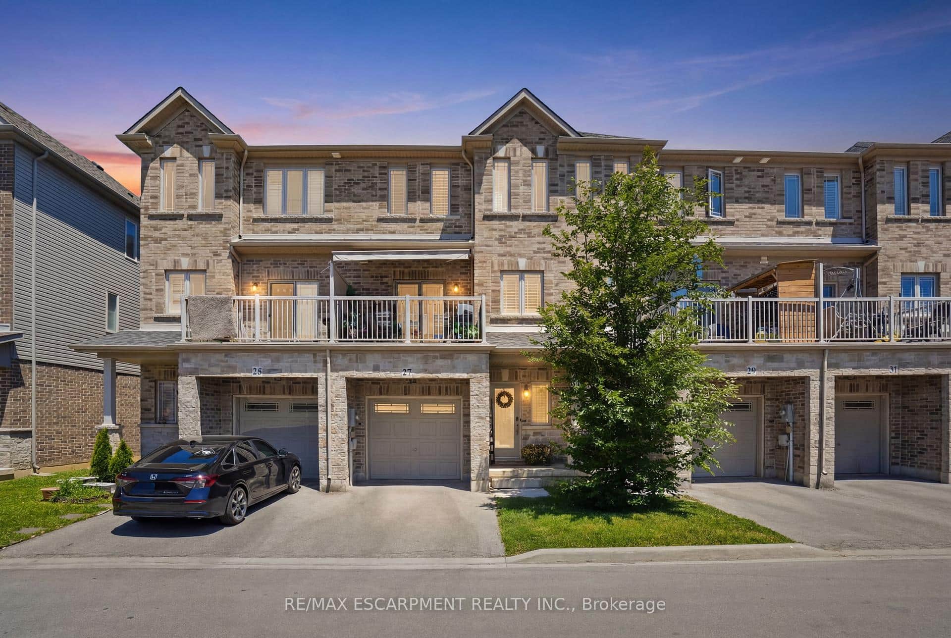27 Crossings Way