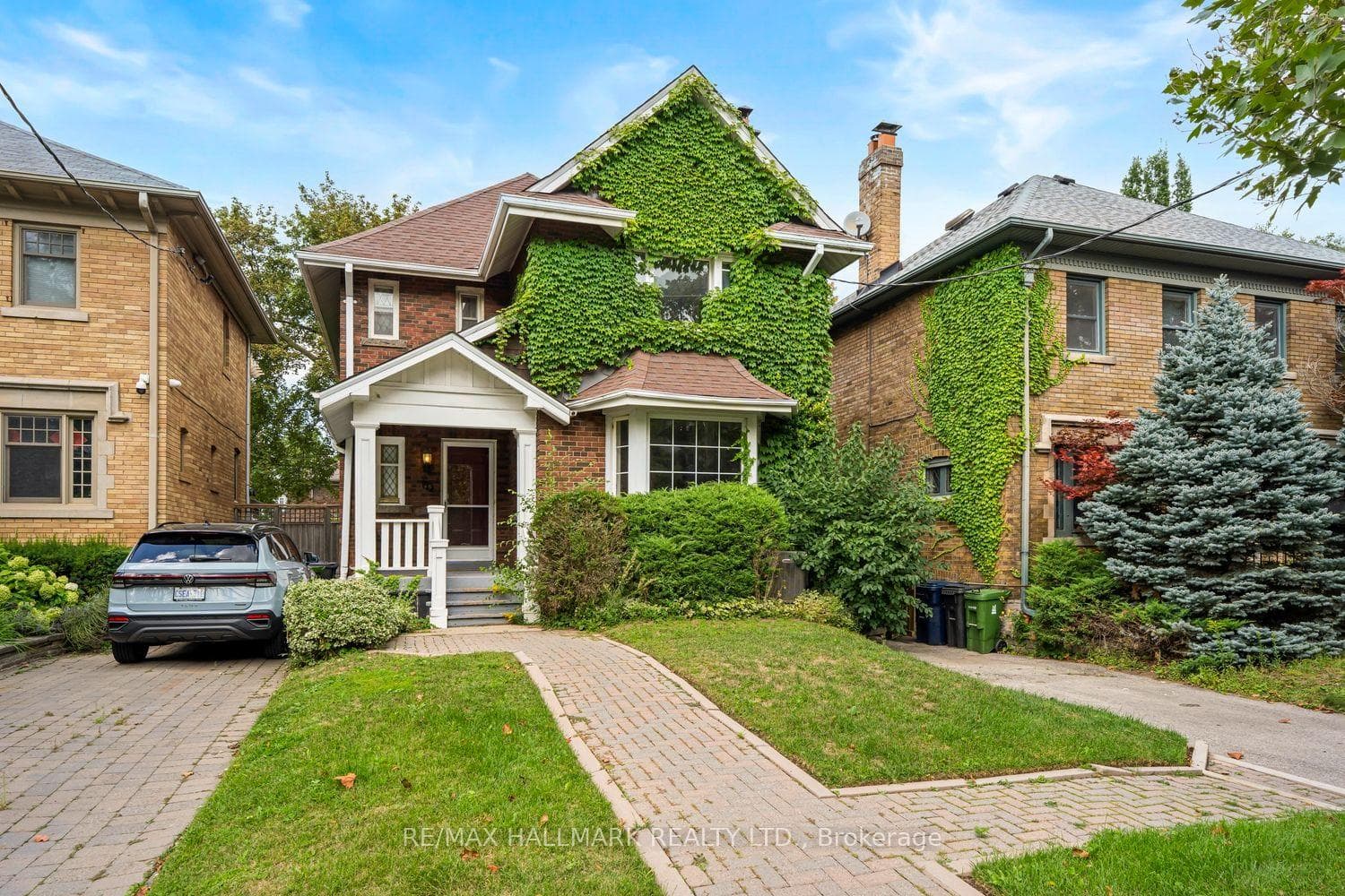 48 Chatsworth Drive