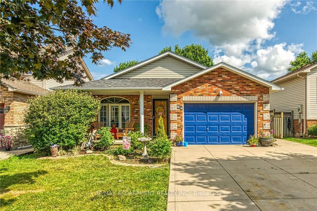 64 Caledonia Avenue