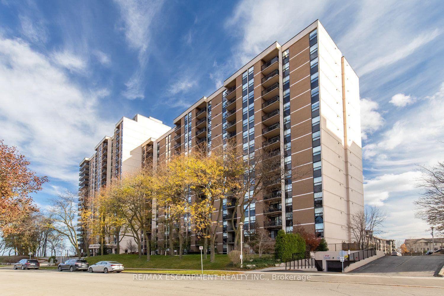 500 Green Road Unit 310