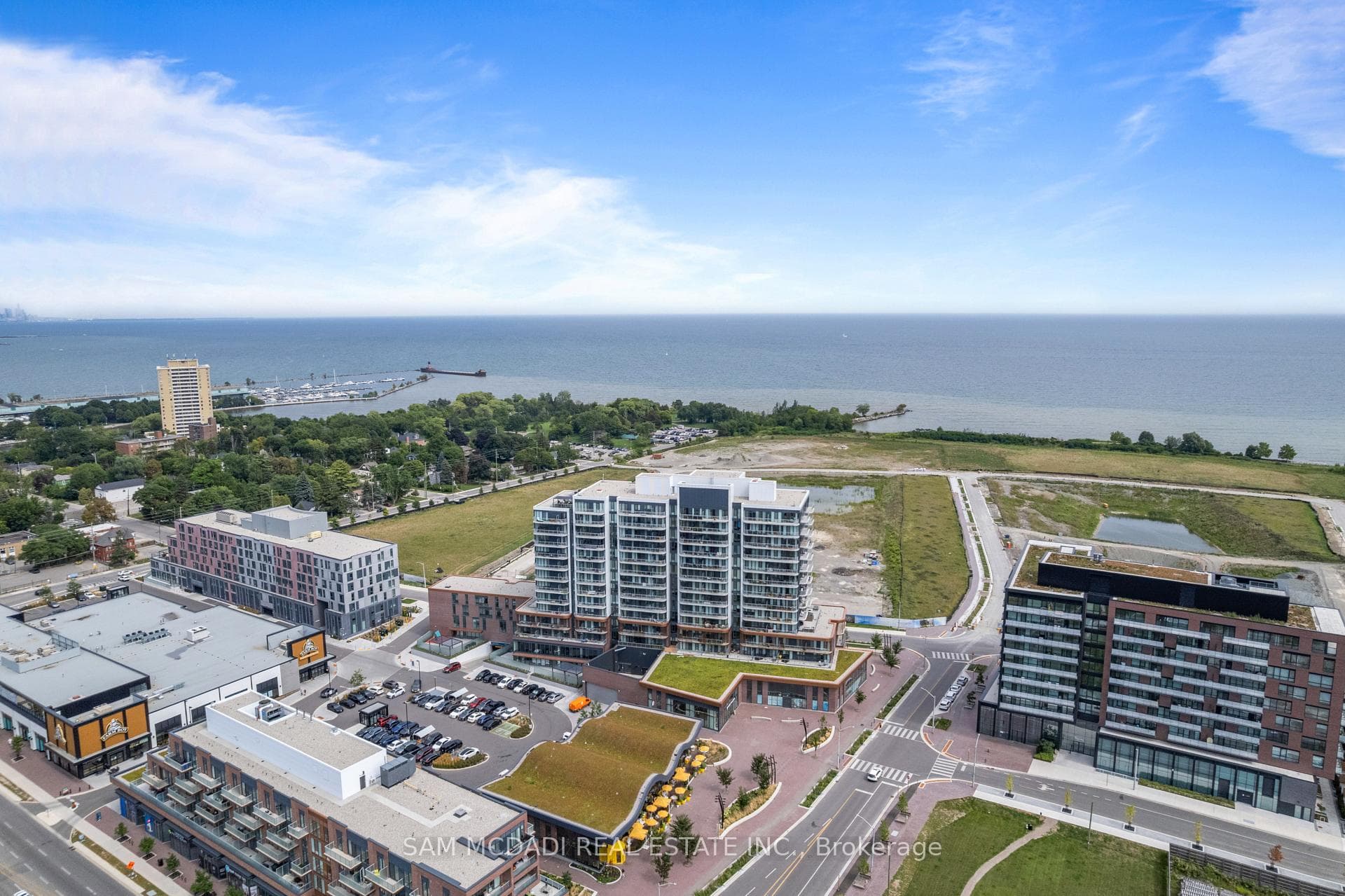 220 Missinnihe Way Unit 304