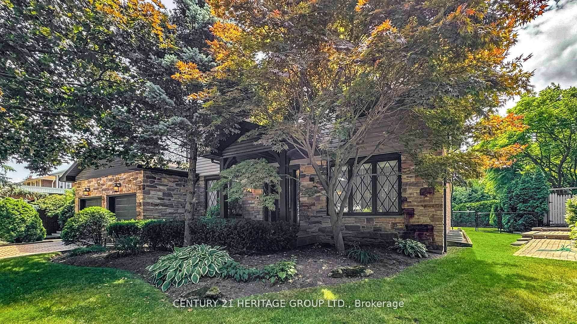 280 Henderson Avenue