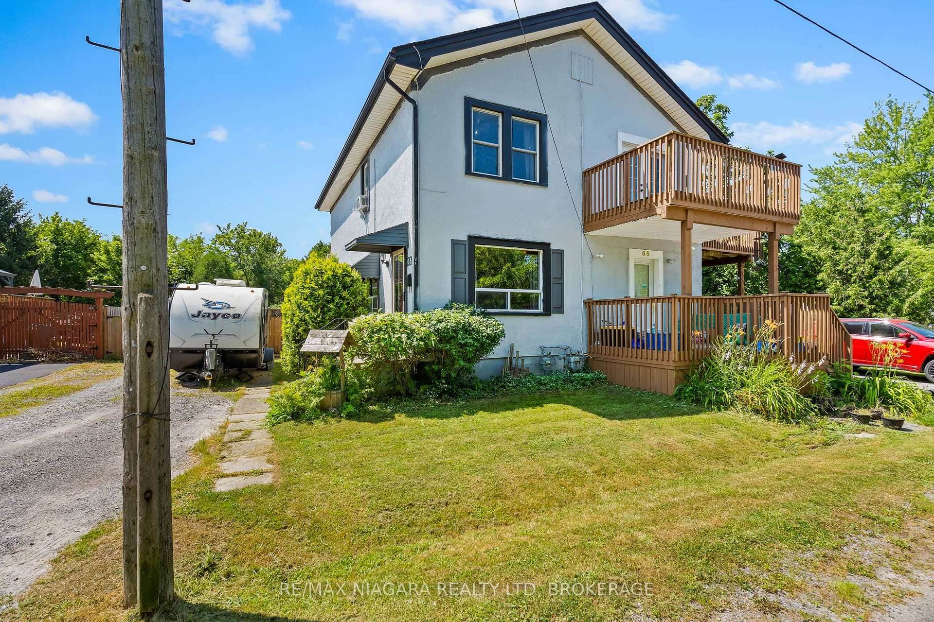 63 Hodgkins Avenue
