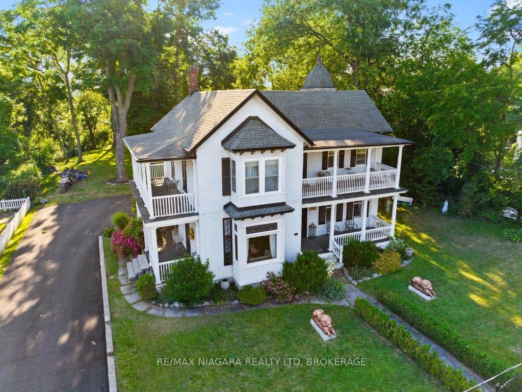 14 Catharine Street