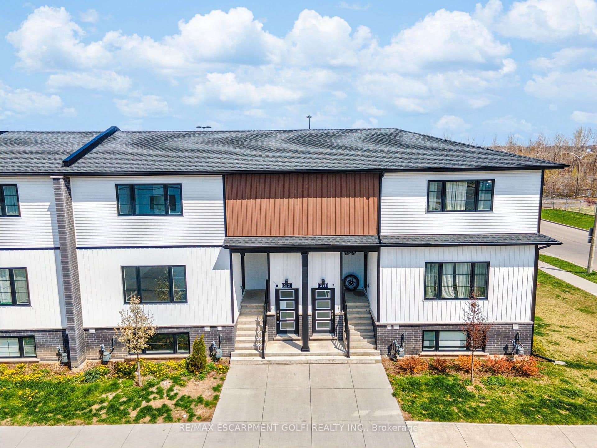 4263 FOURTH Avenue Unit 212