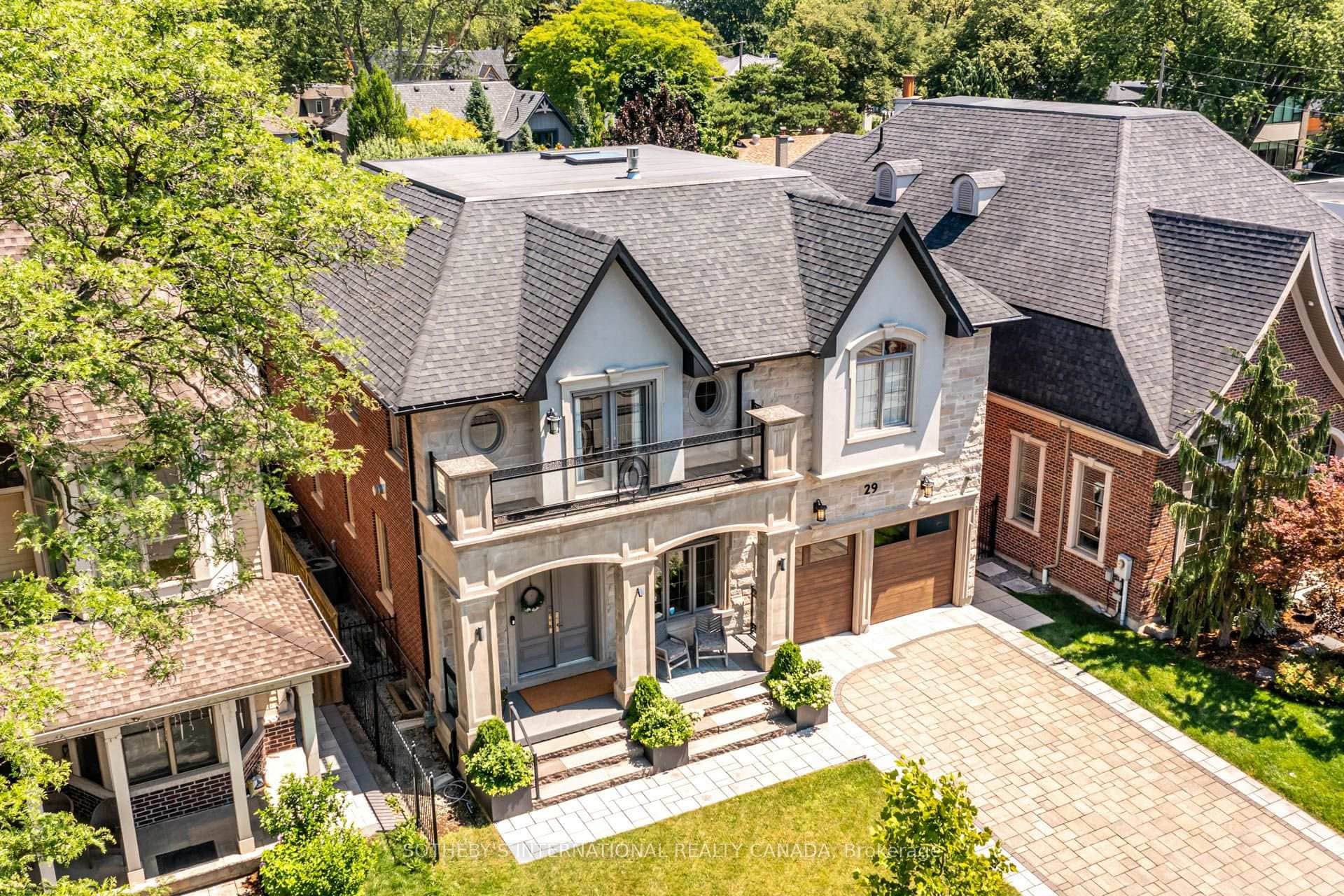29 Oakwood Avenue