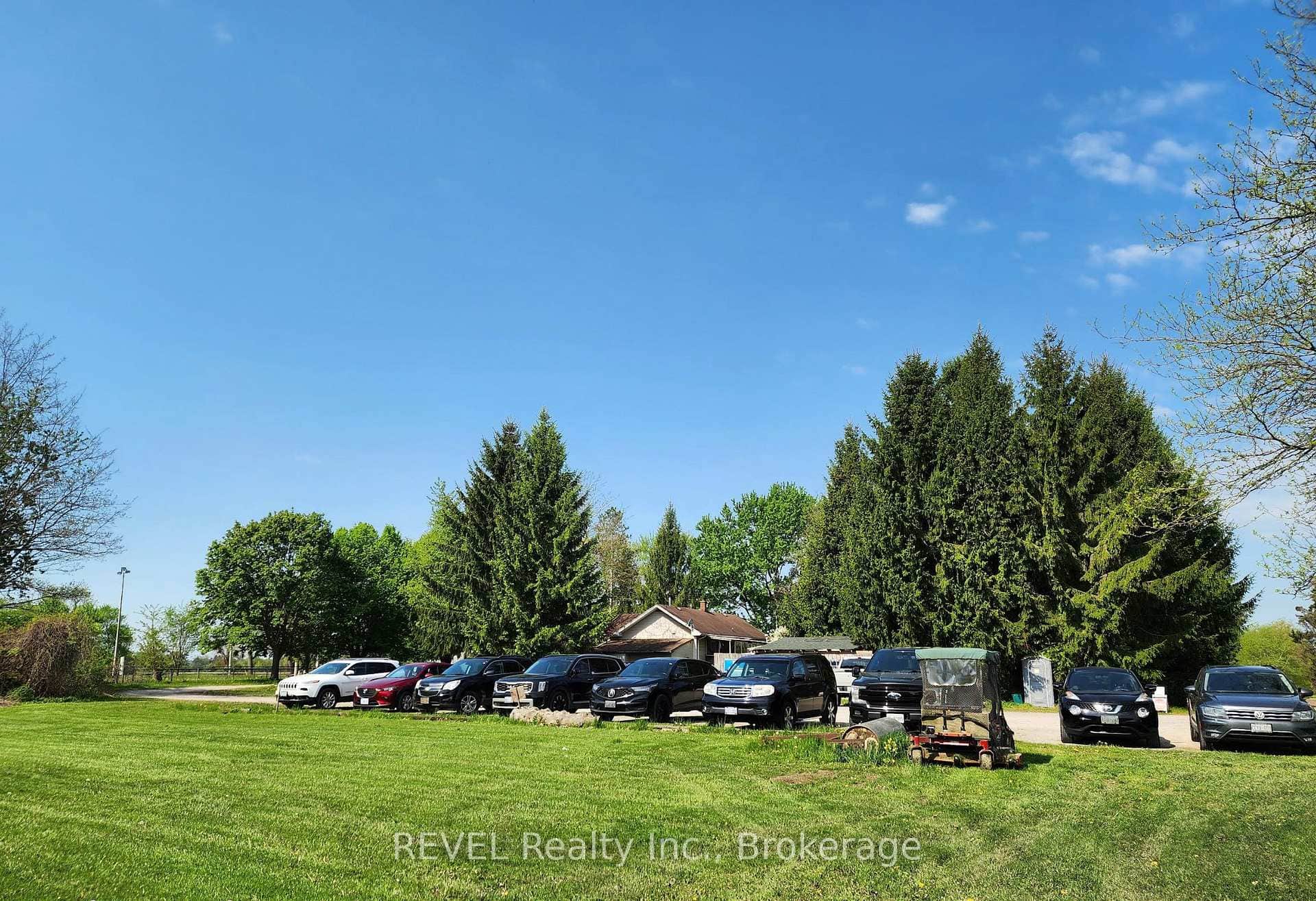 1732 Merrittville Highway