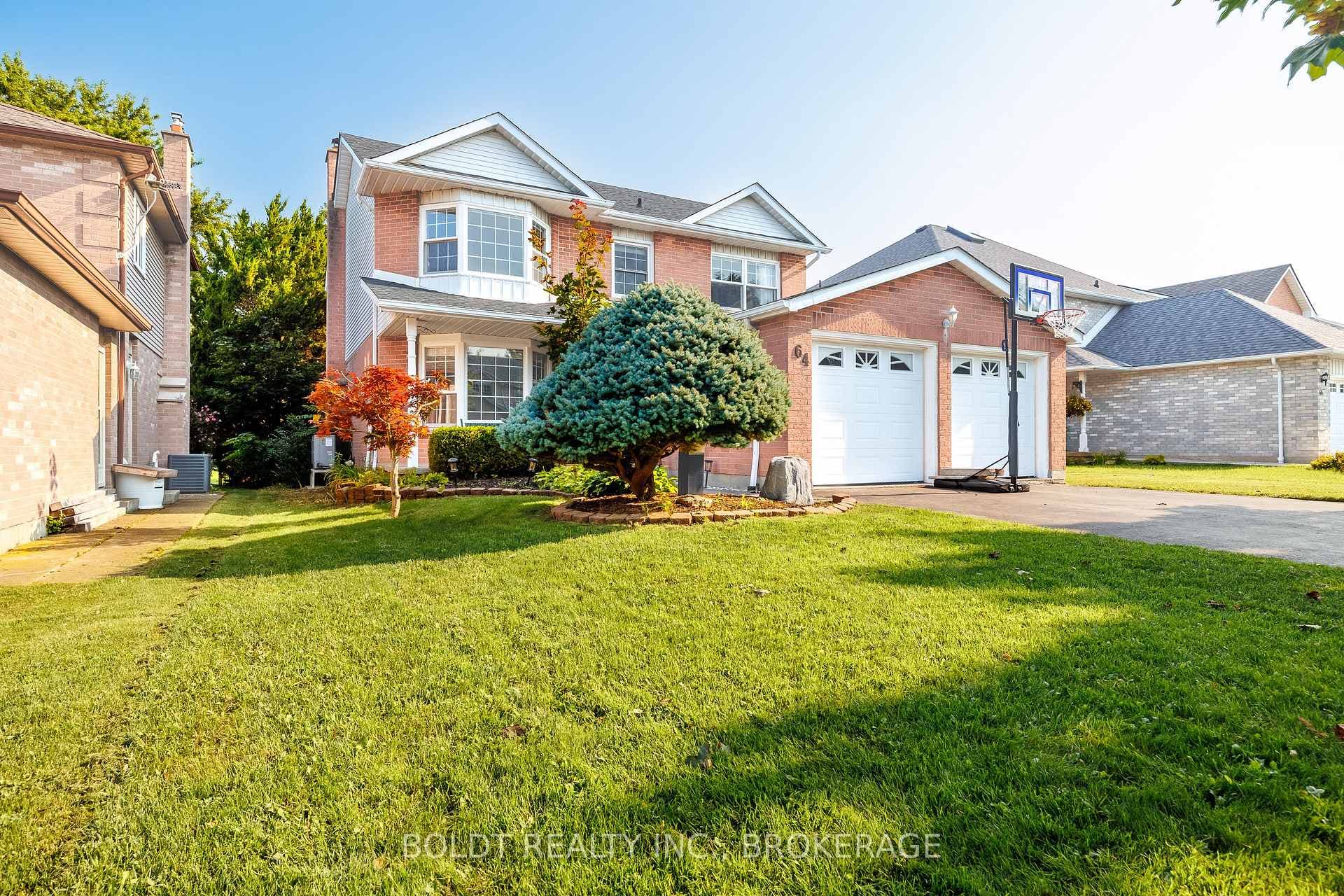 64 Carmine Crescent
