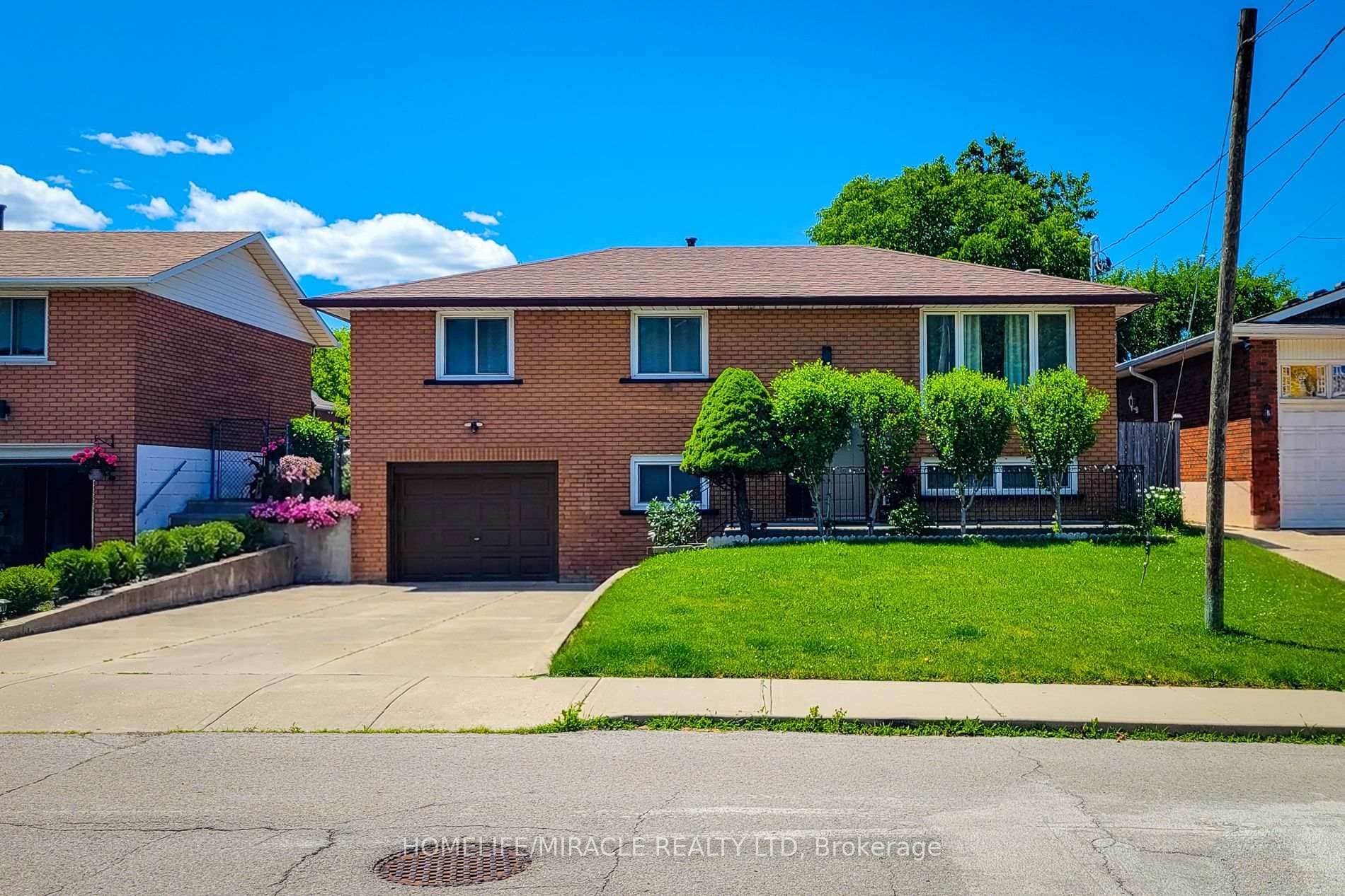12 Maitland Avenue