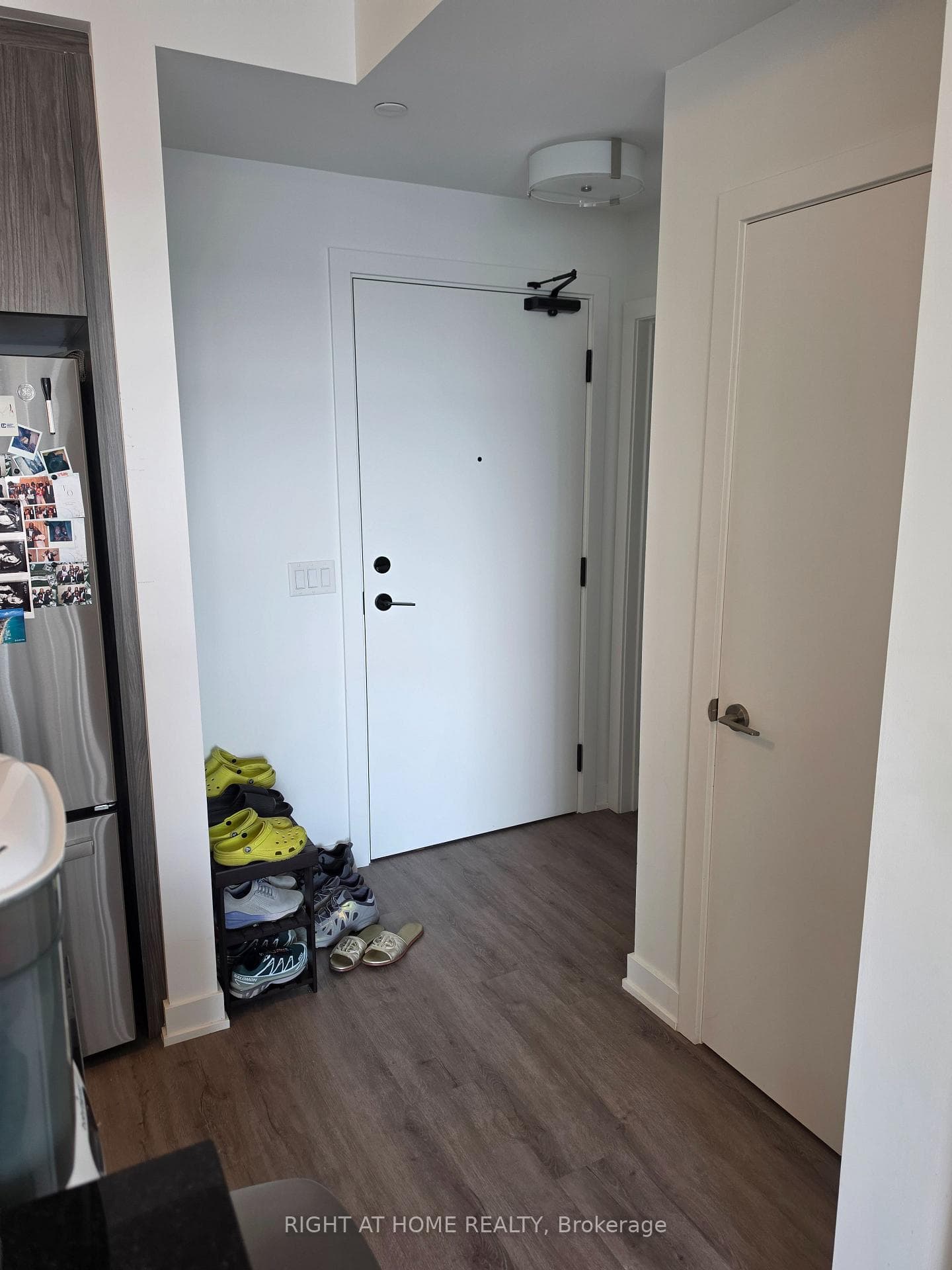 600 North Service Road Unit 405