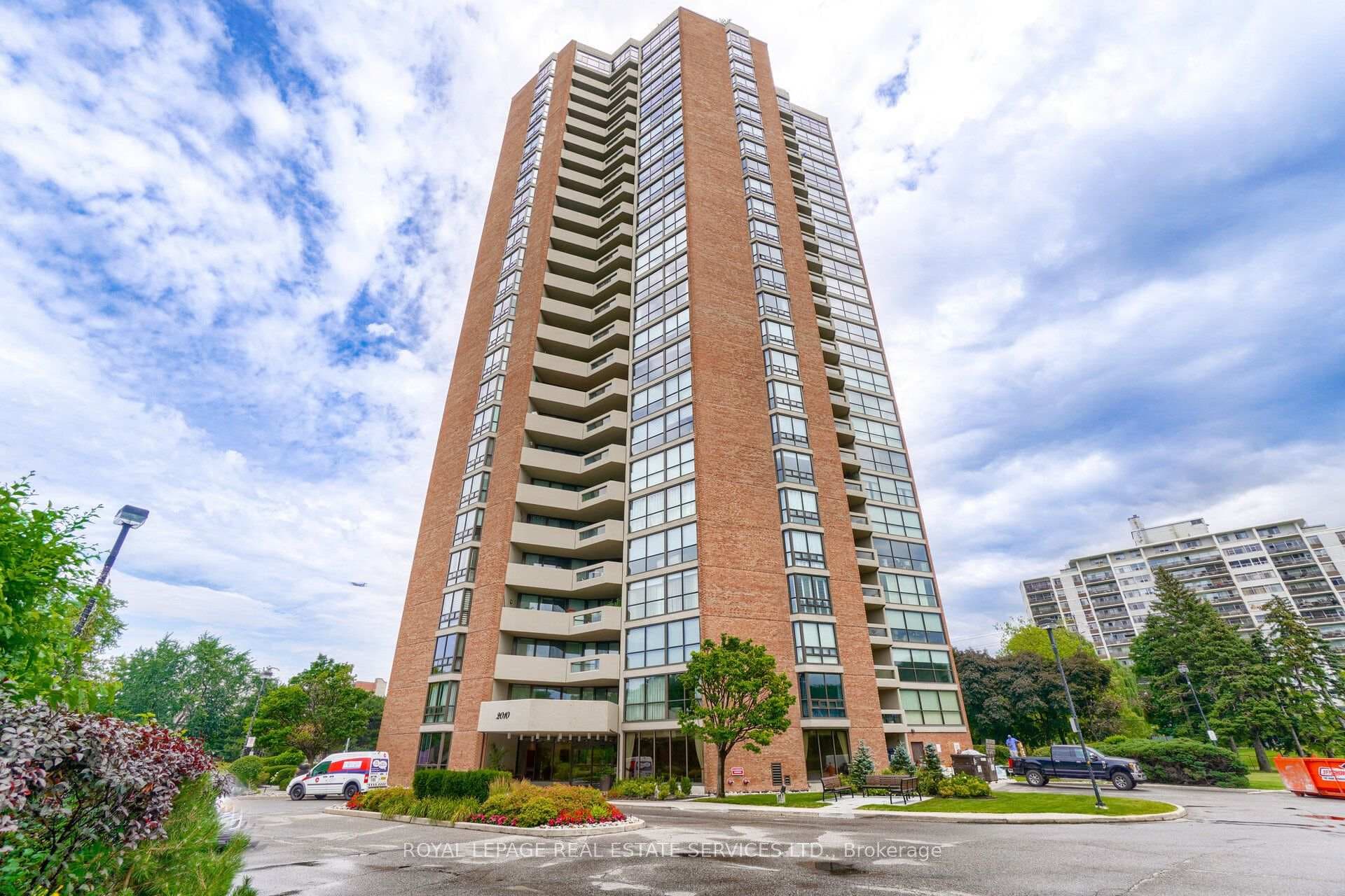 2010 Islington Avenue Unit 2305