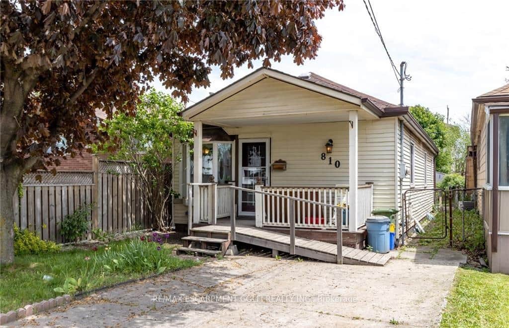 810 Tate Avenue
