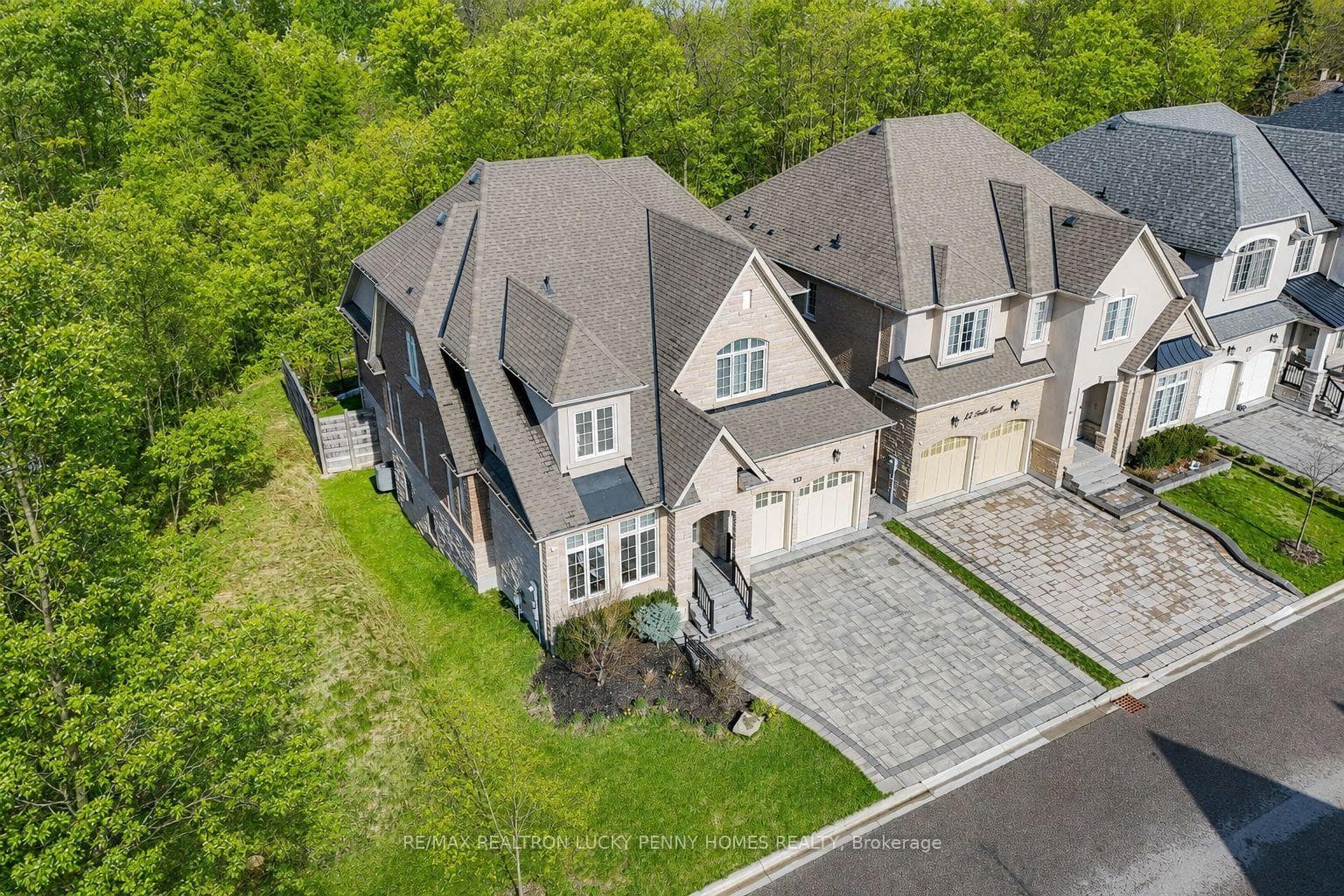 15 Tralee Court