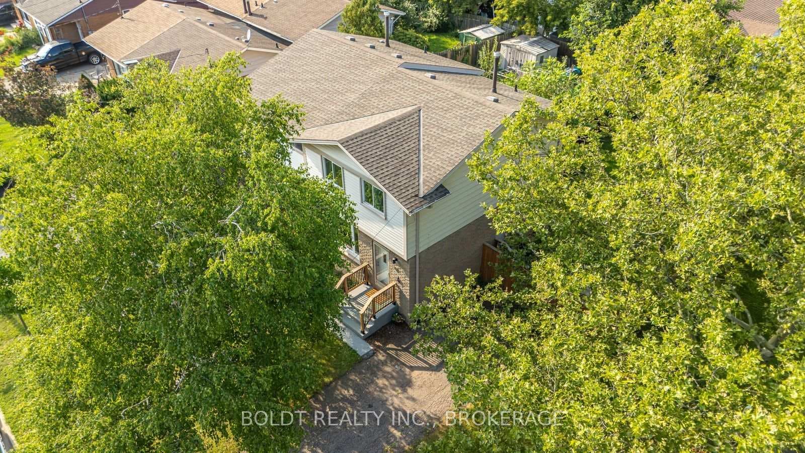 47 Brackencrest Road