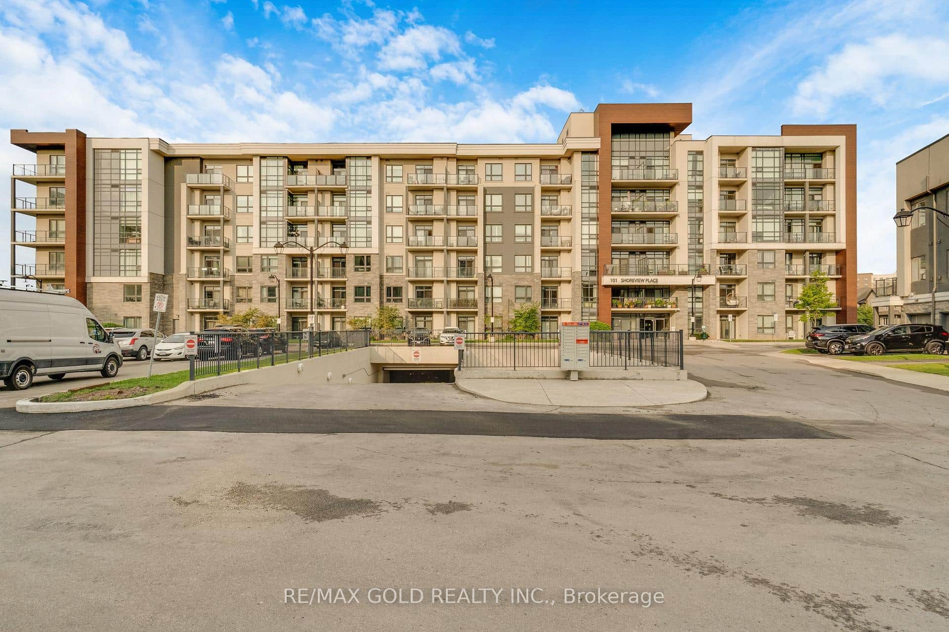 101 Shoreview Place Unit 502