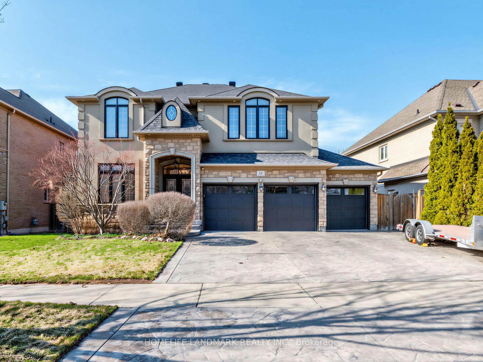 59 Black Walnut Crescent