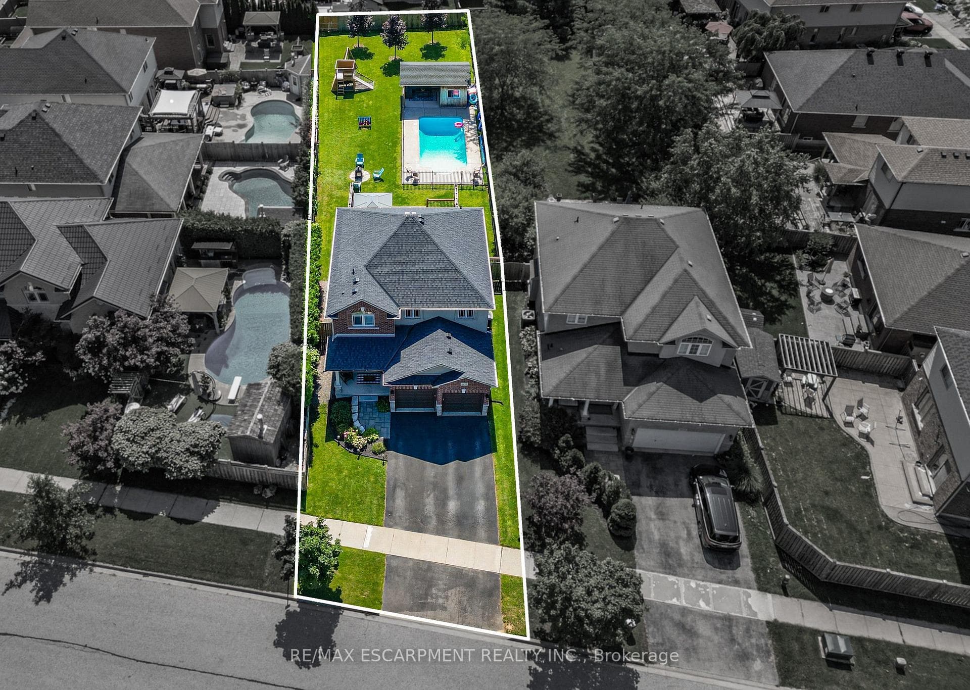 4852 Northgate Crescent