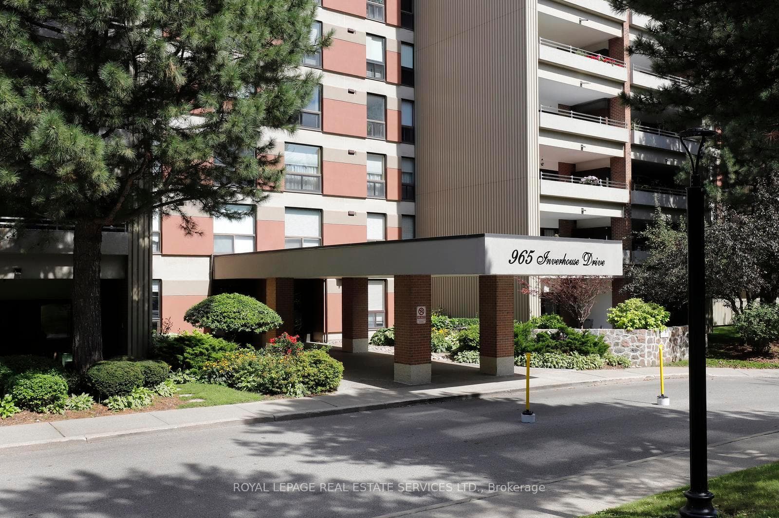965 Inverhouse Drive Unit 1103