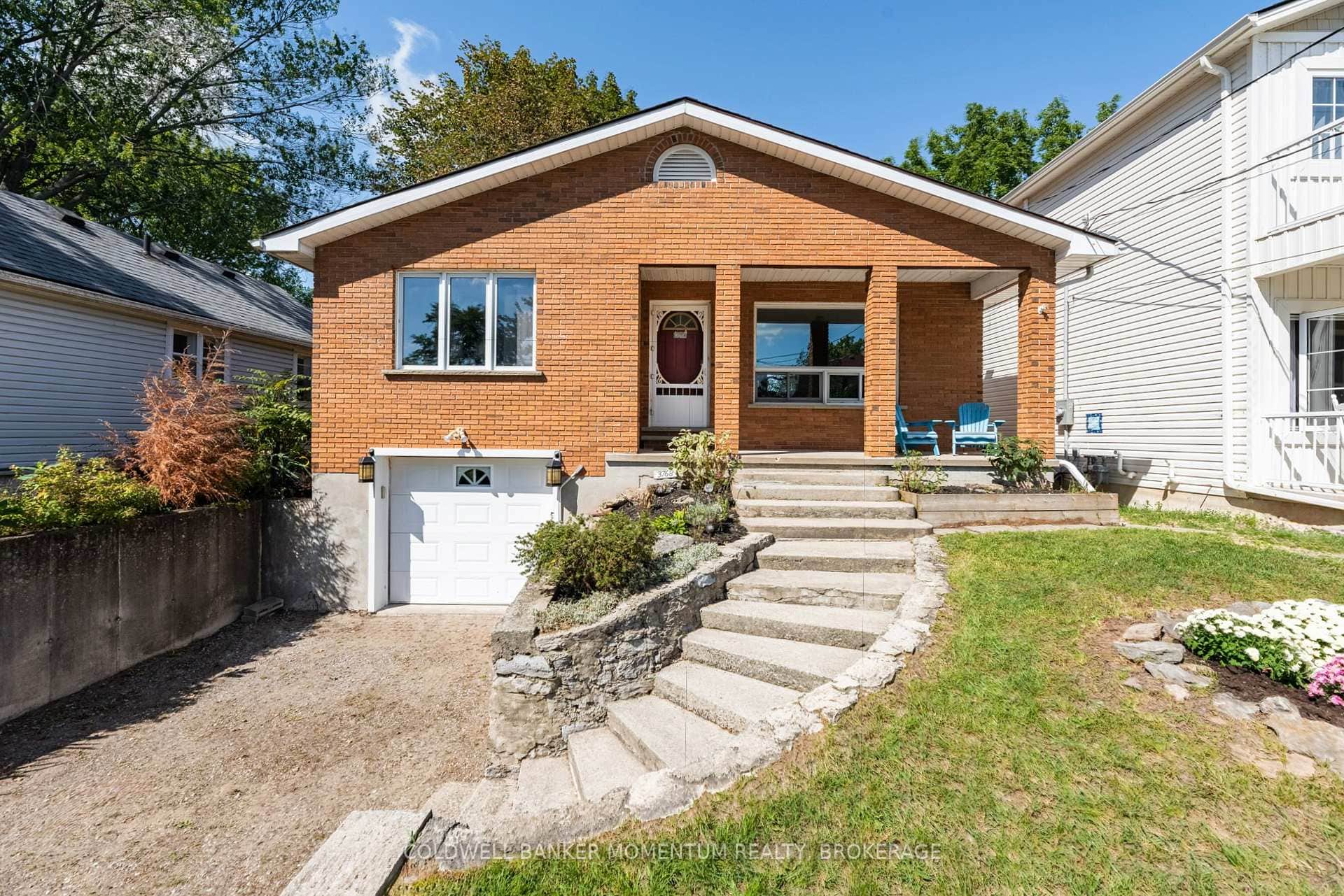 Front face of the home offers an elevated view