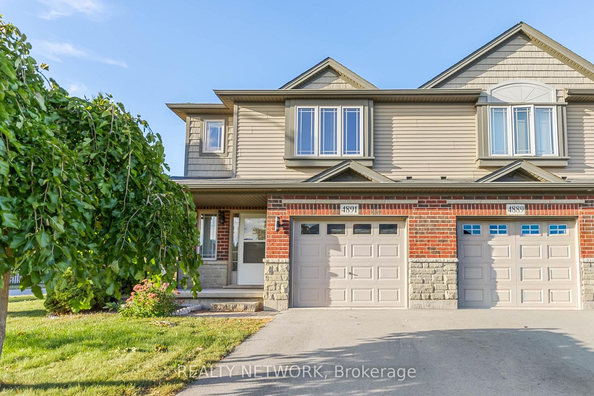 4891 Adam Court