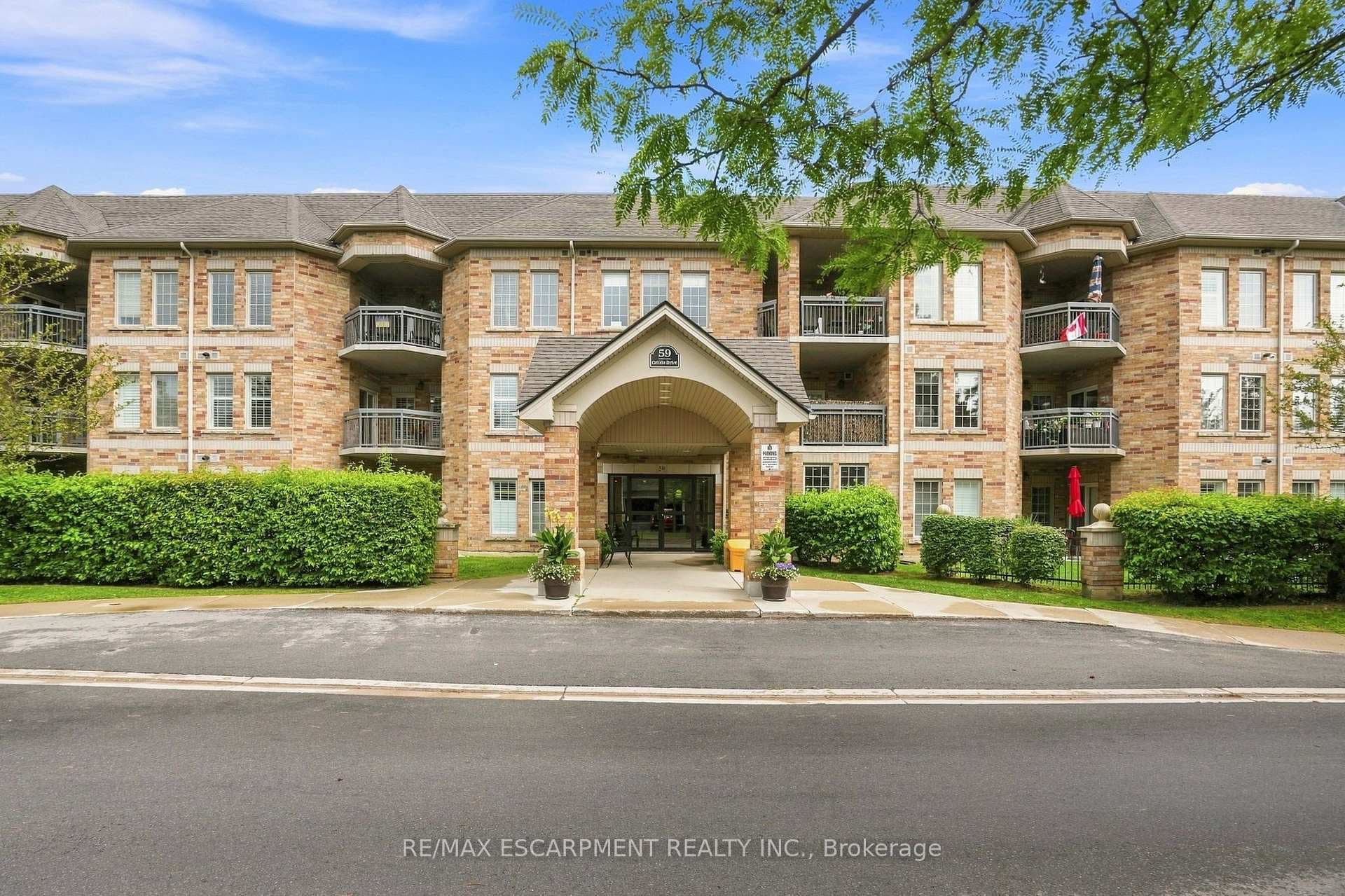59 CRITZIA Drive Unit 202