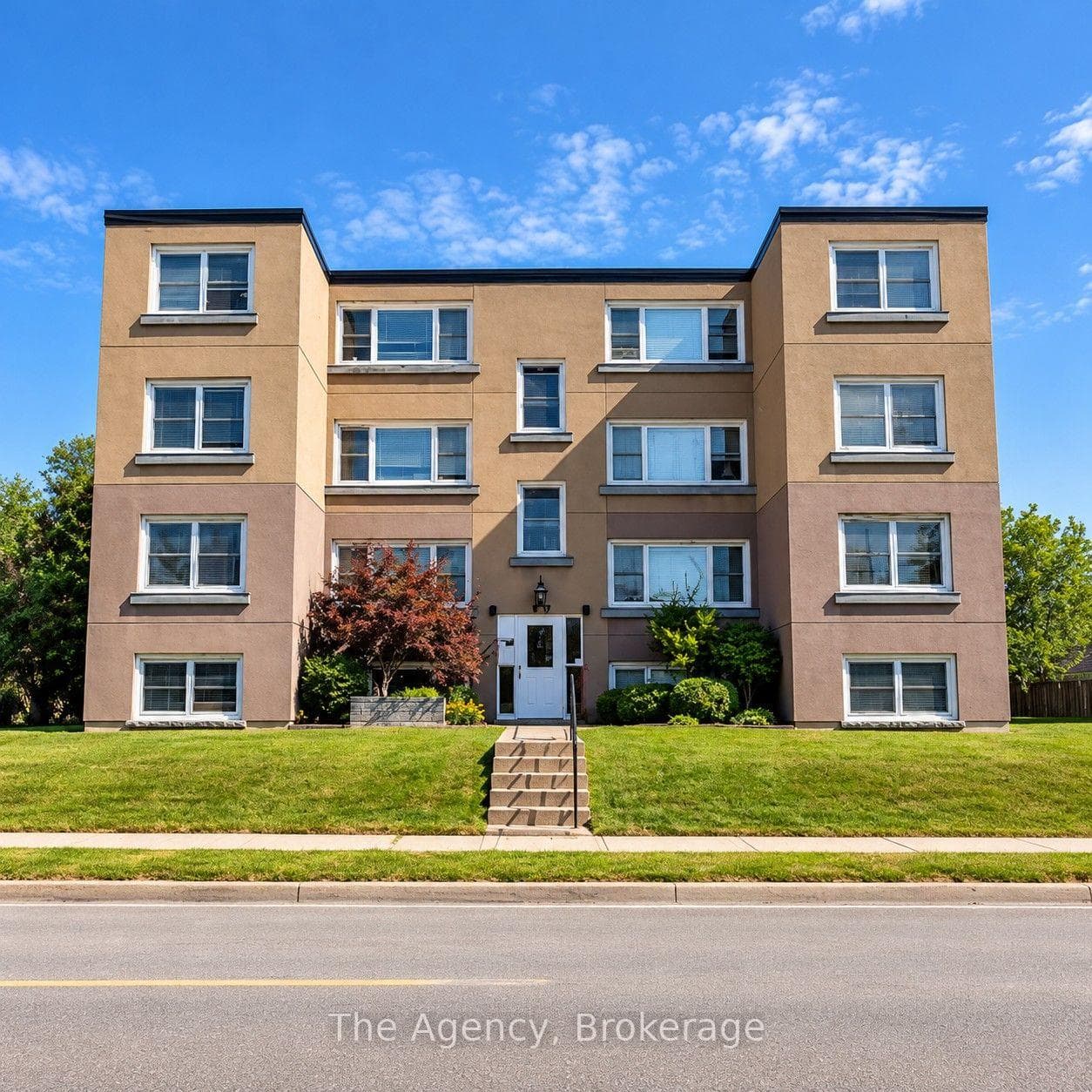 139 WESTCHESTER Crescent Unit 4