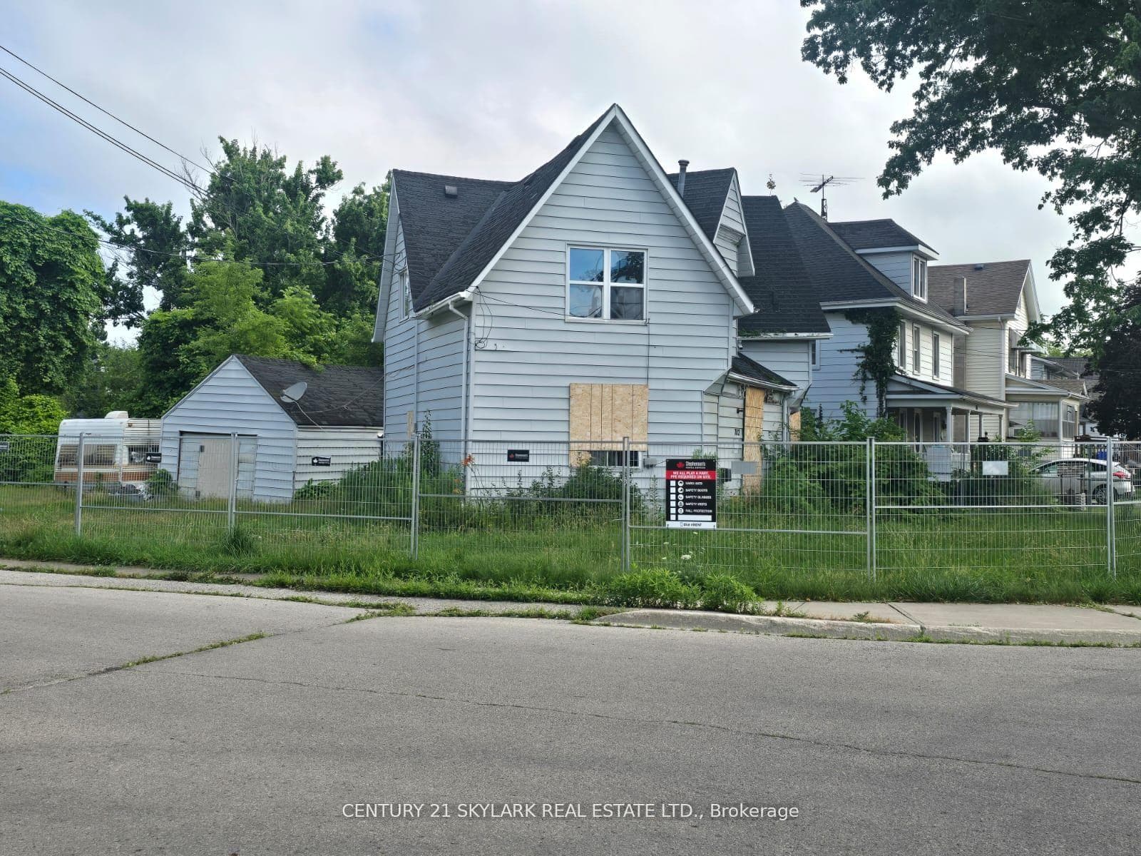 702 Cedar Street