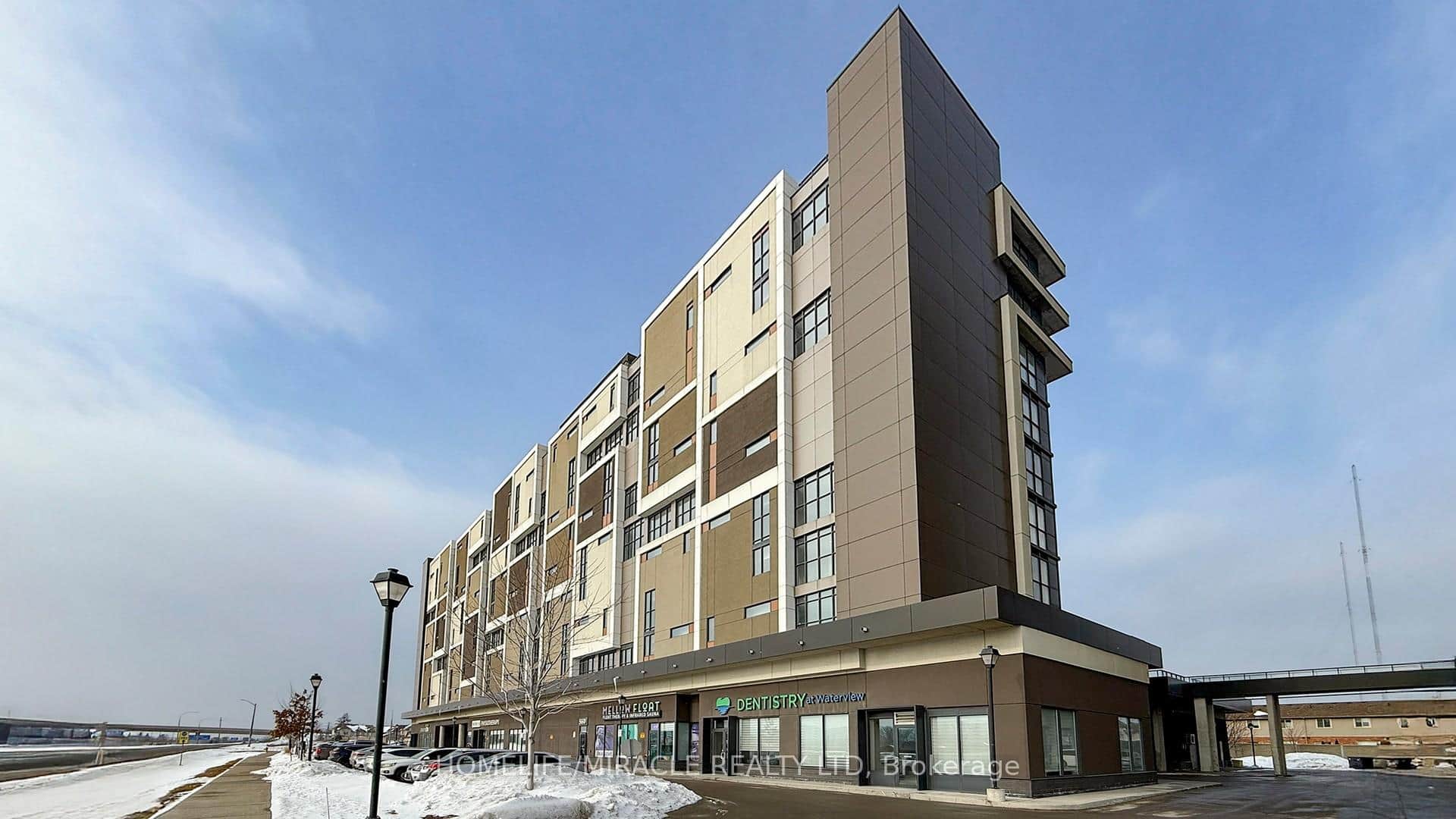 560 North service Road Unit 607