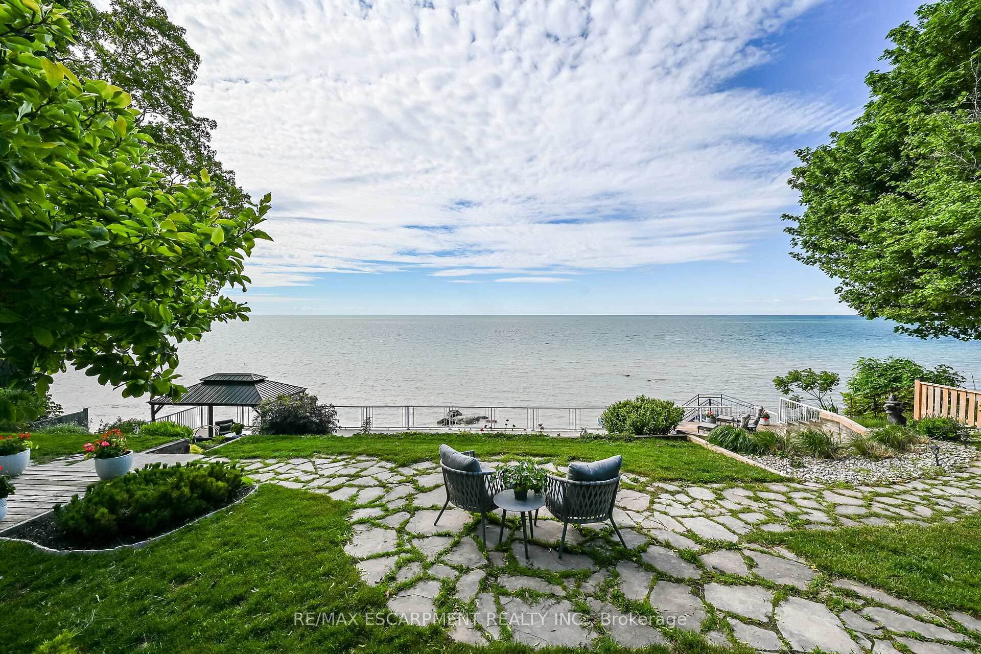 108 Lakeside Drive