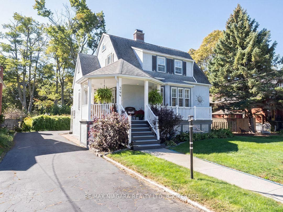 344 CLARENCE Street