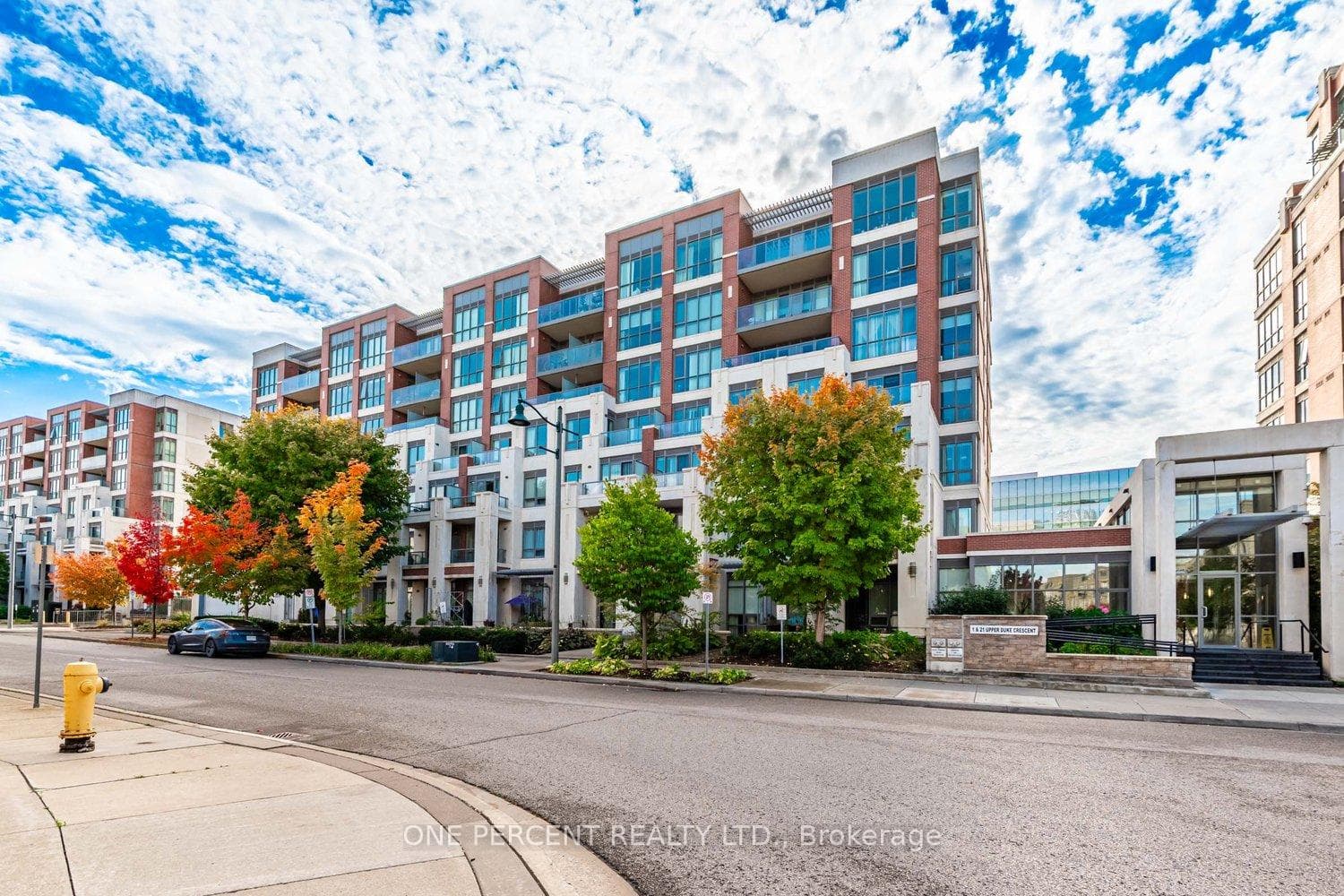 21 Upper Duke Crescent Unit 401