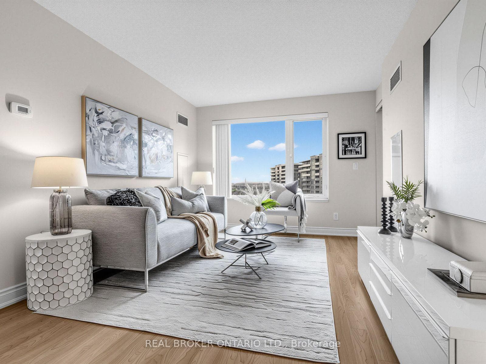 233 South Park Road Unit 1012