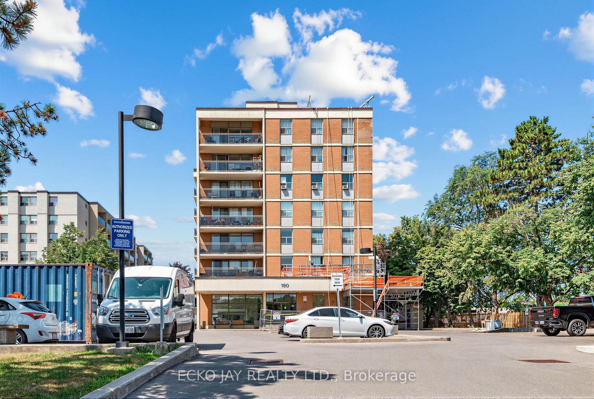 180 Dudley Avenue Unit 406