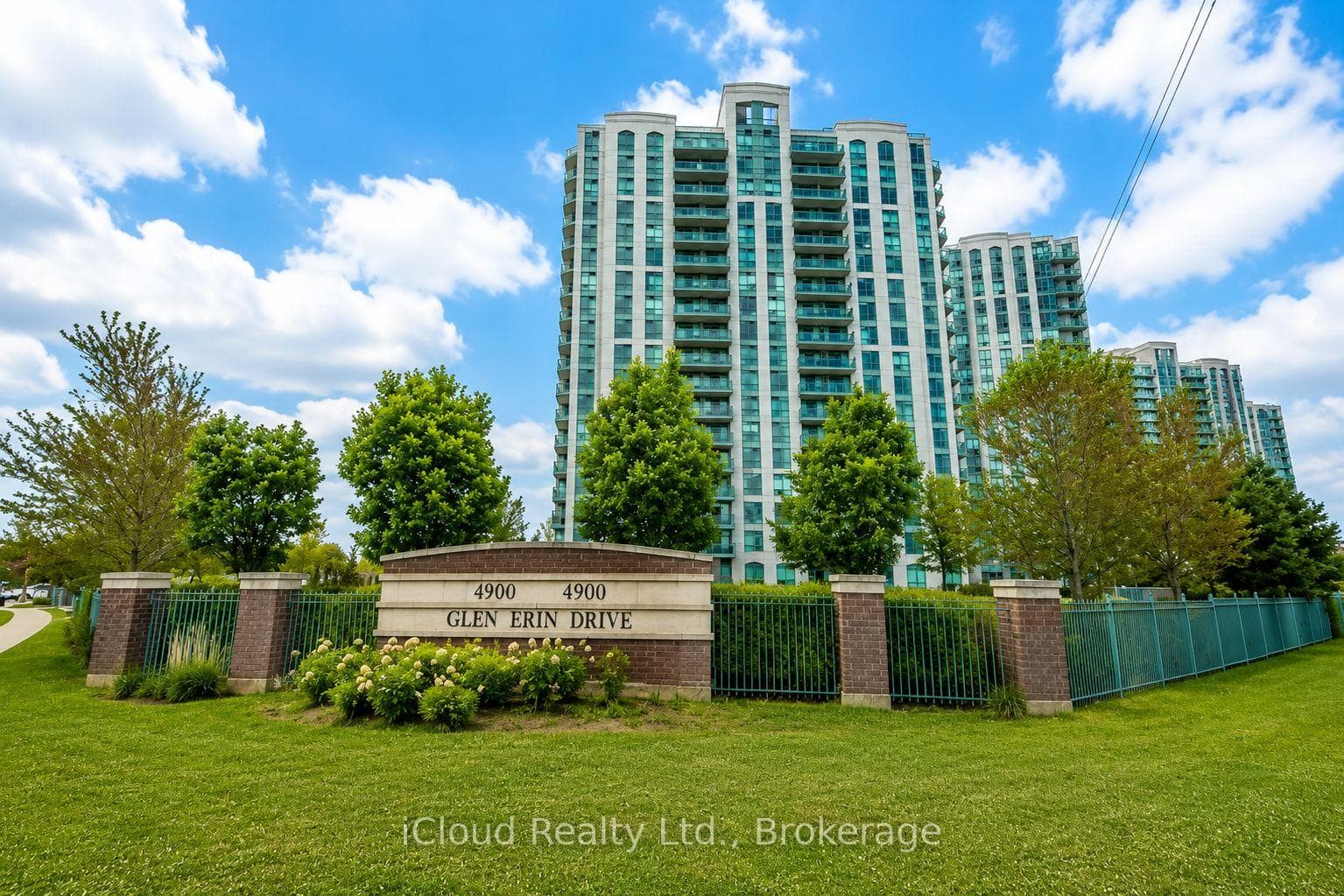 4900 Glen Erin Drive Unit 1507