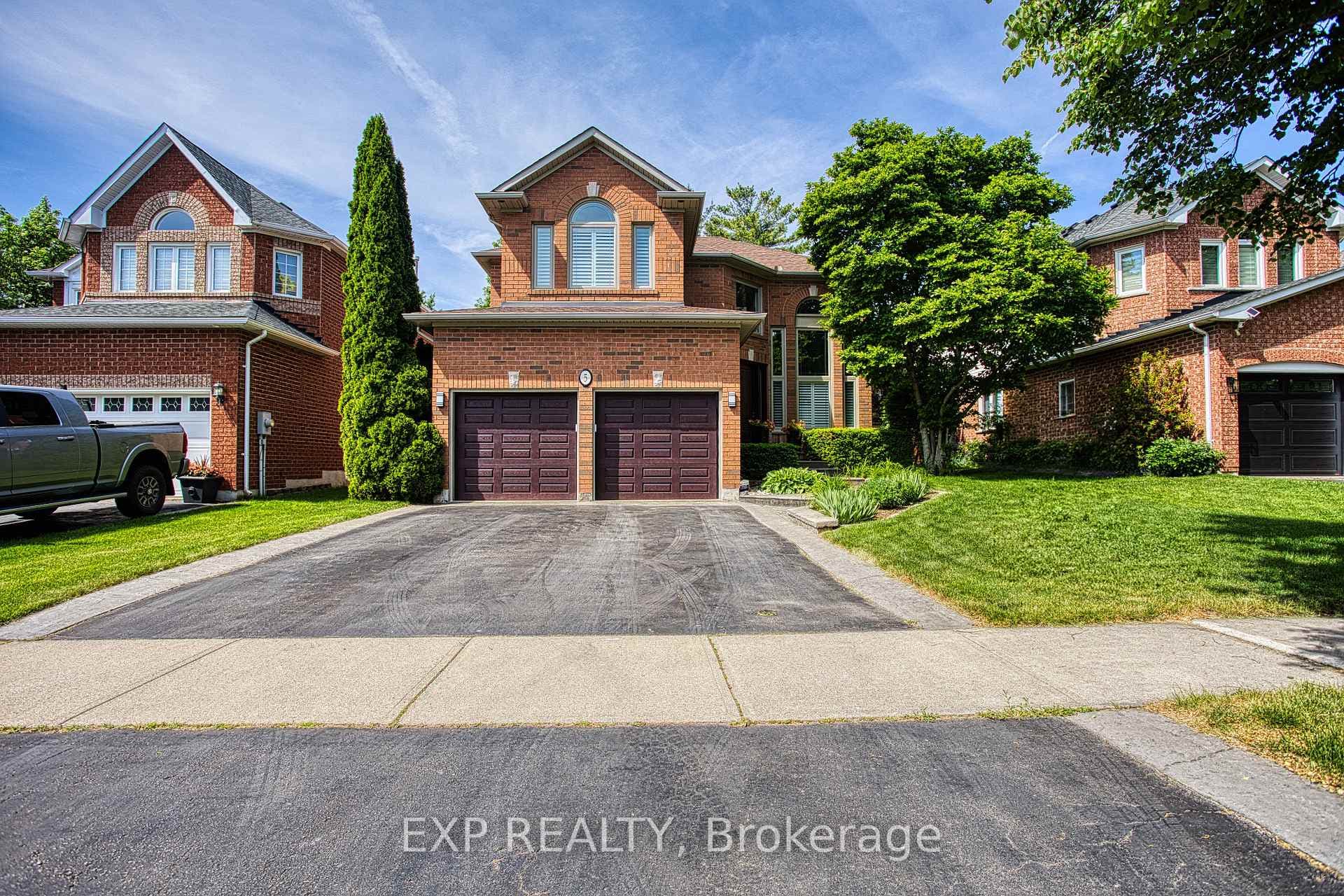 5 Shetland Drive