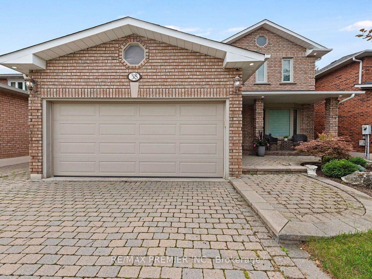 38 Spring Town Road