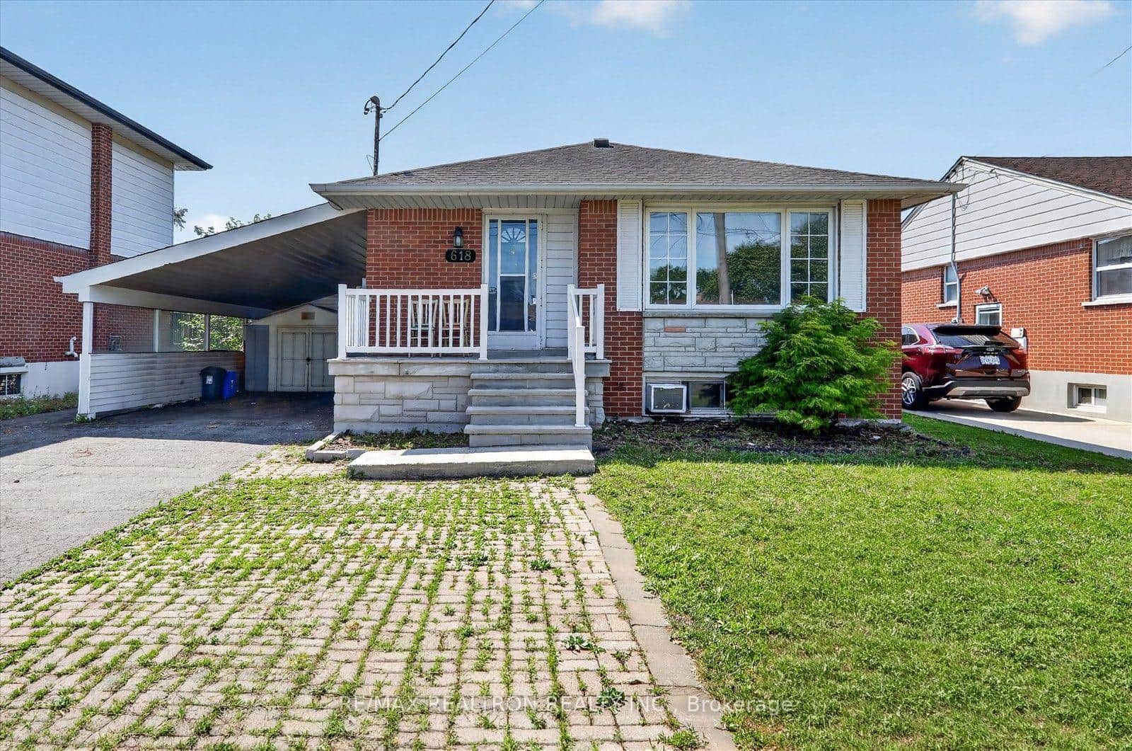 618 Upper Ottawa Street
