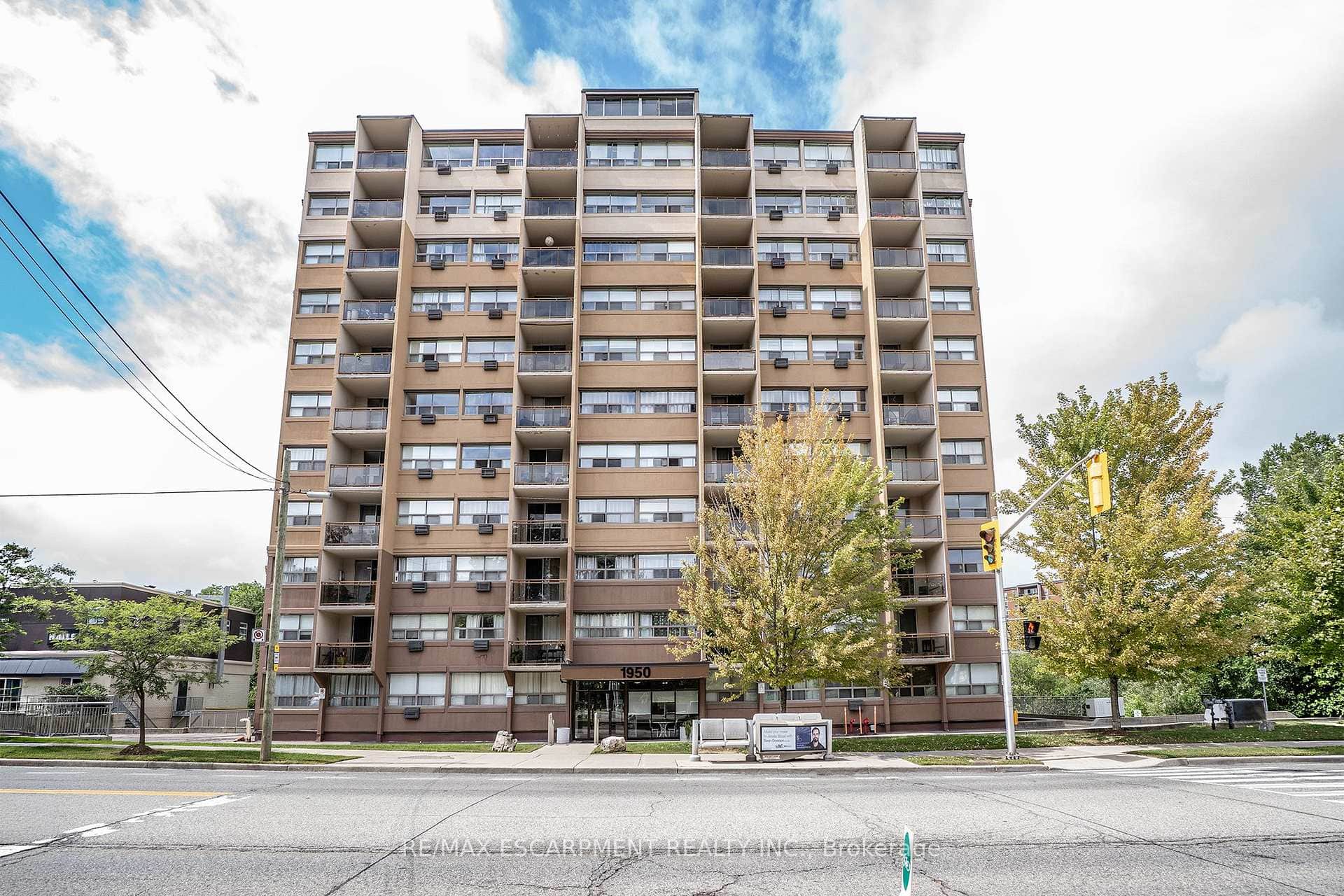 1950 Main Street Unit 307